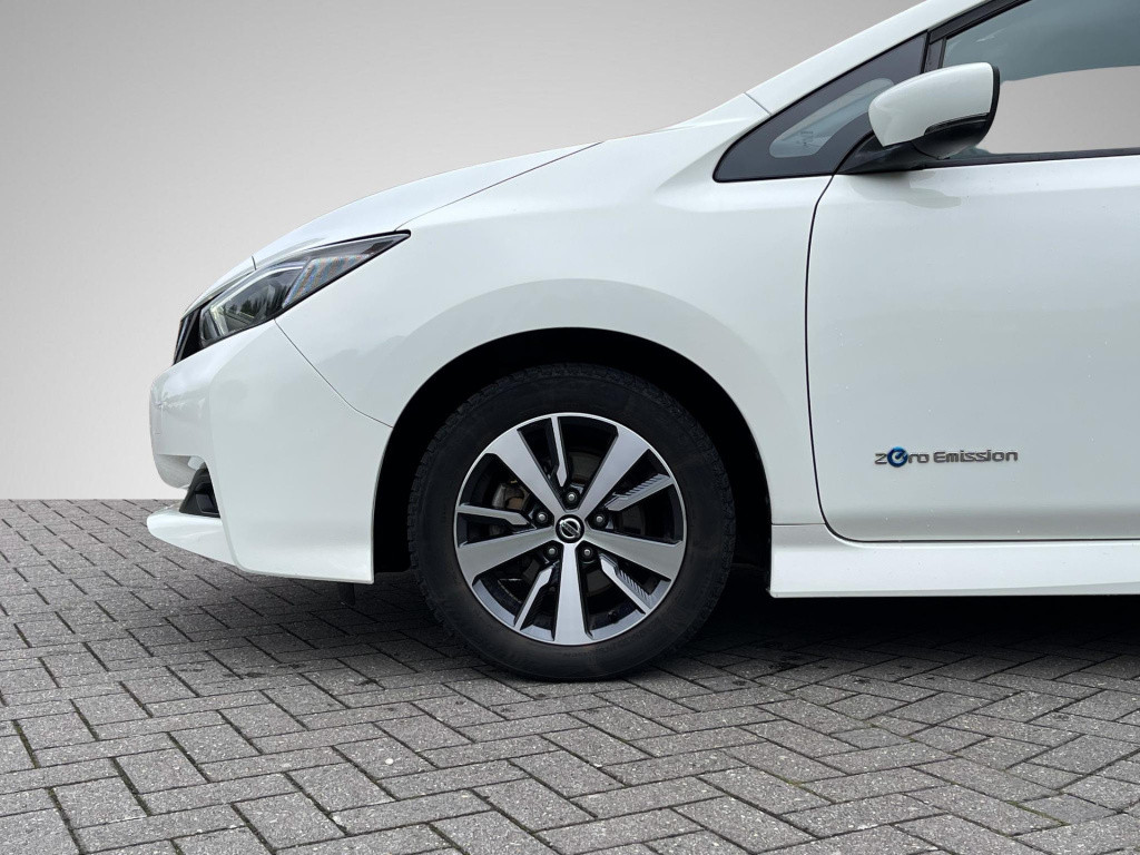 Nissan Leaf acenta 40 kwh | navigatie | camera | adapt. cruise control | ap