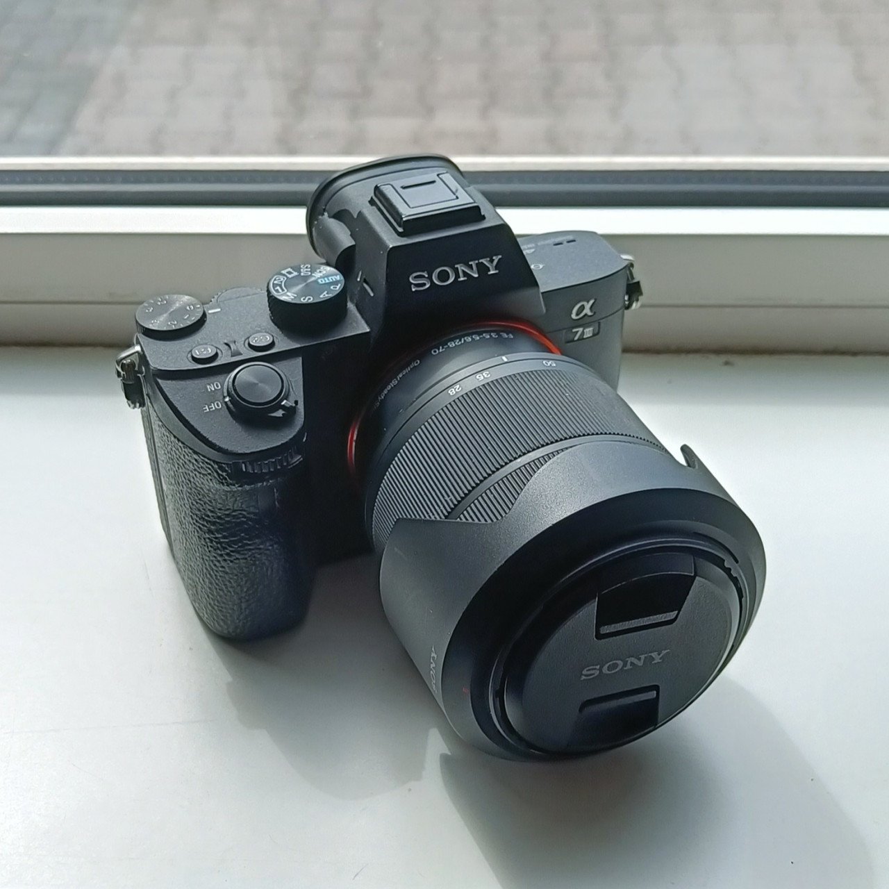 Sony A7 iii  incl. 18-200 zoomlens, 28-70 en smallrig