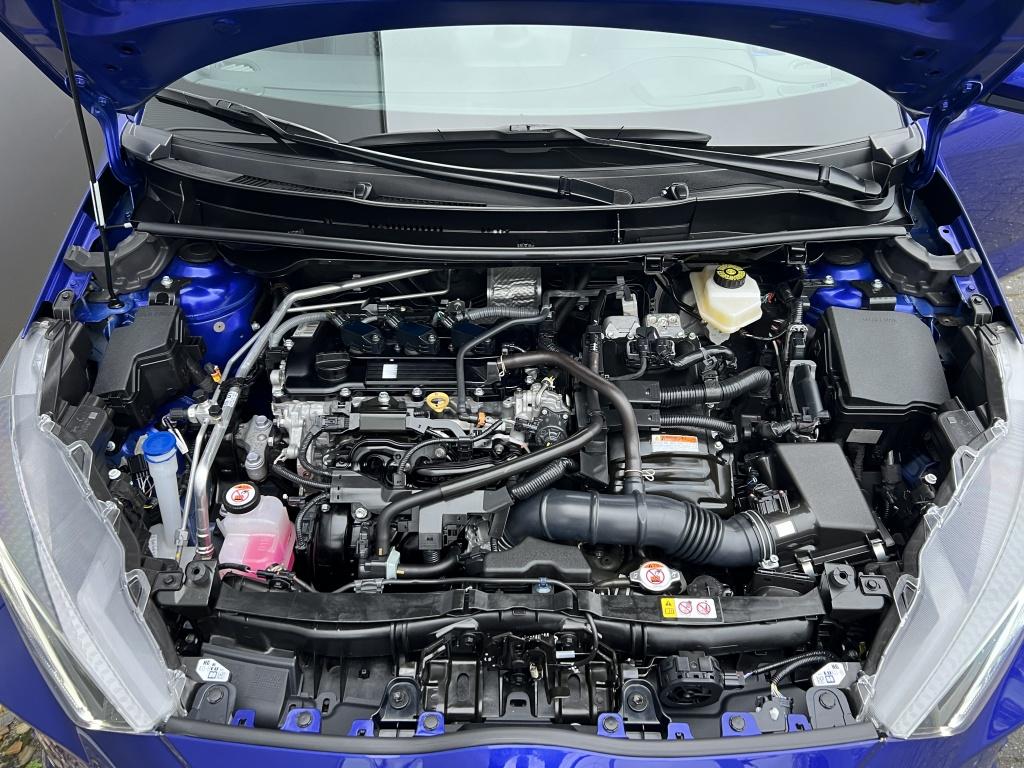 Toyota Yaris 1.5 hyb. 130 executive | trekhaak | jbl audio | half leder
