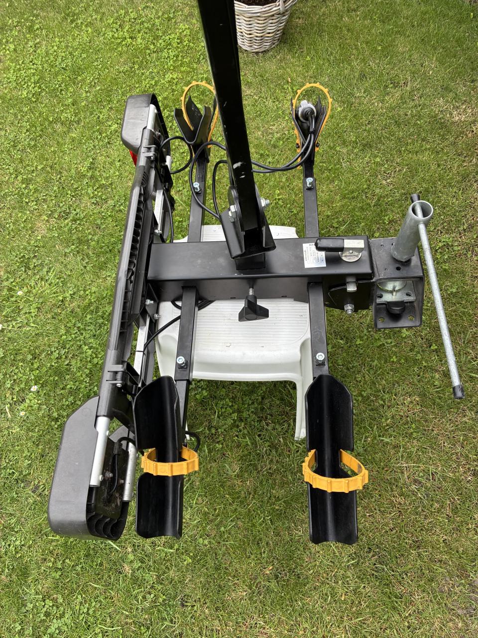 Spinder Hawk fietsdrager voor 2 fietsen.