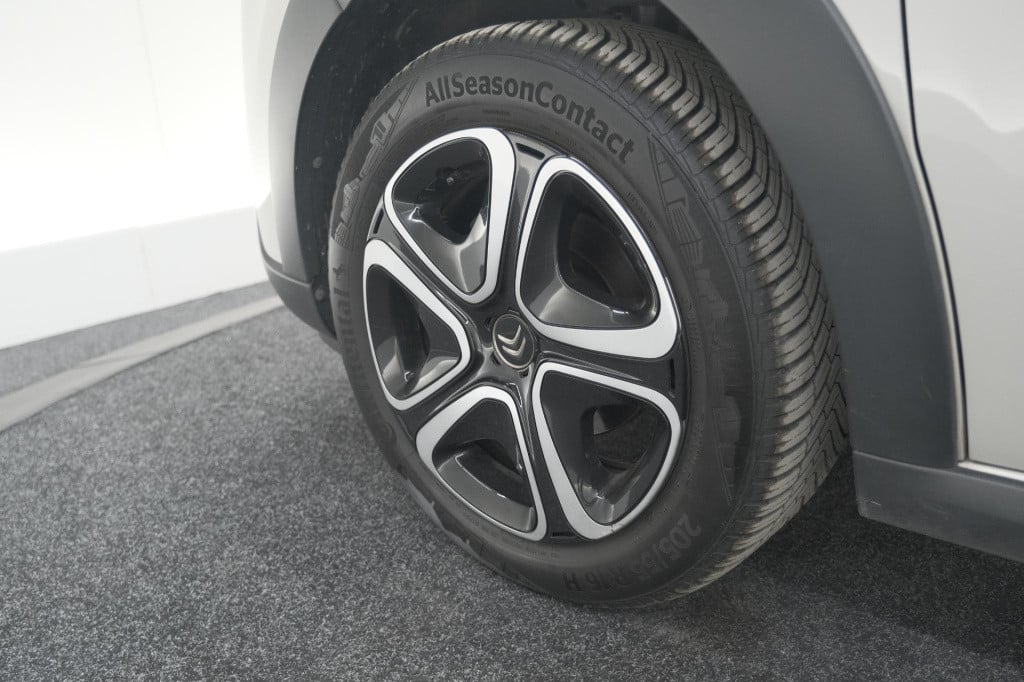 Citroen C3 puretech 82 c-series | climate control | navigatie | apple carpl