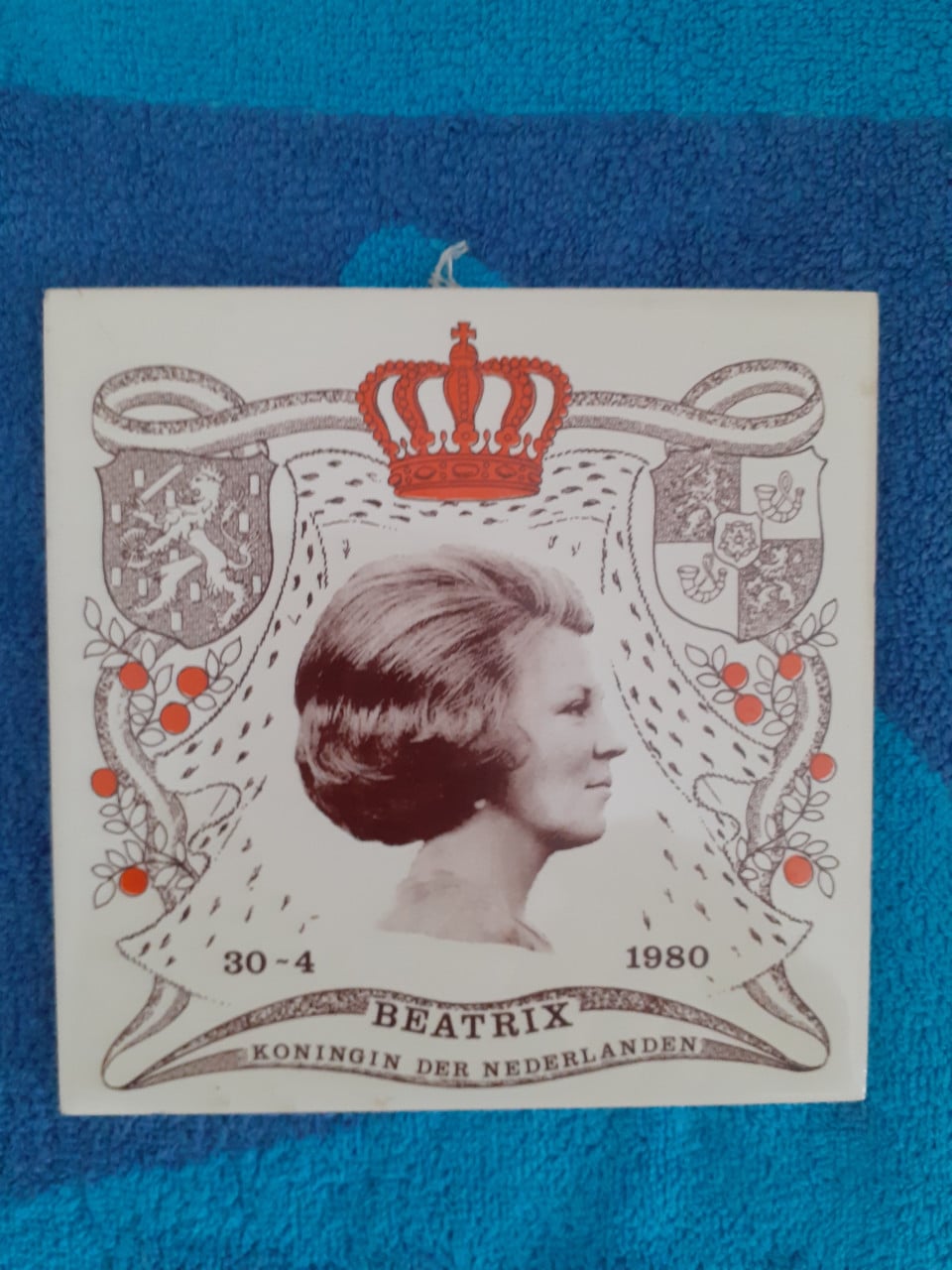 Wandtegel Beatrix.