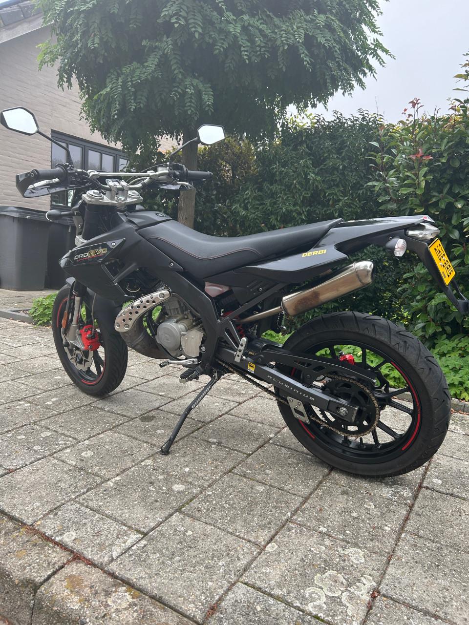 Te koop schakelbrommer 06-53767777