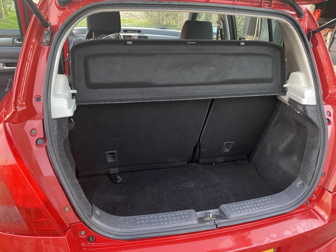 Sportieve Suzuki Swift 1.5 5 deurs 2005