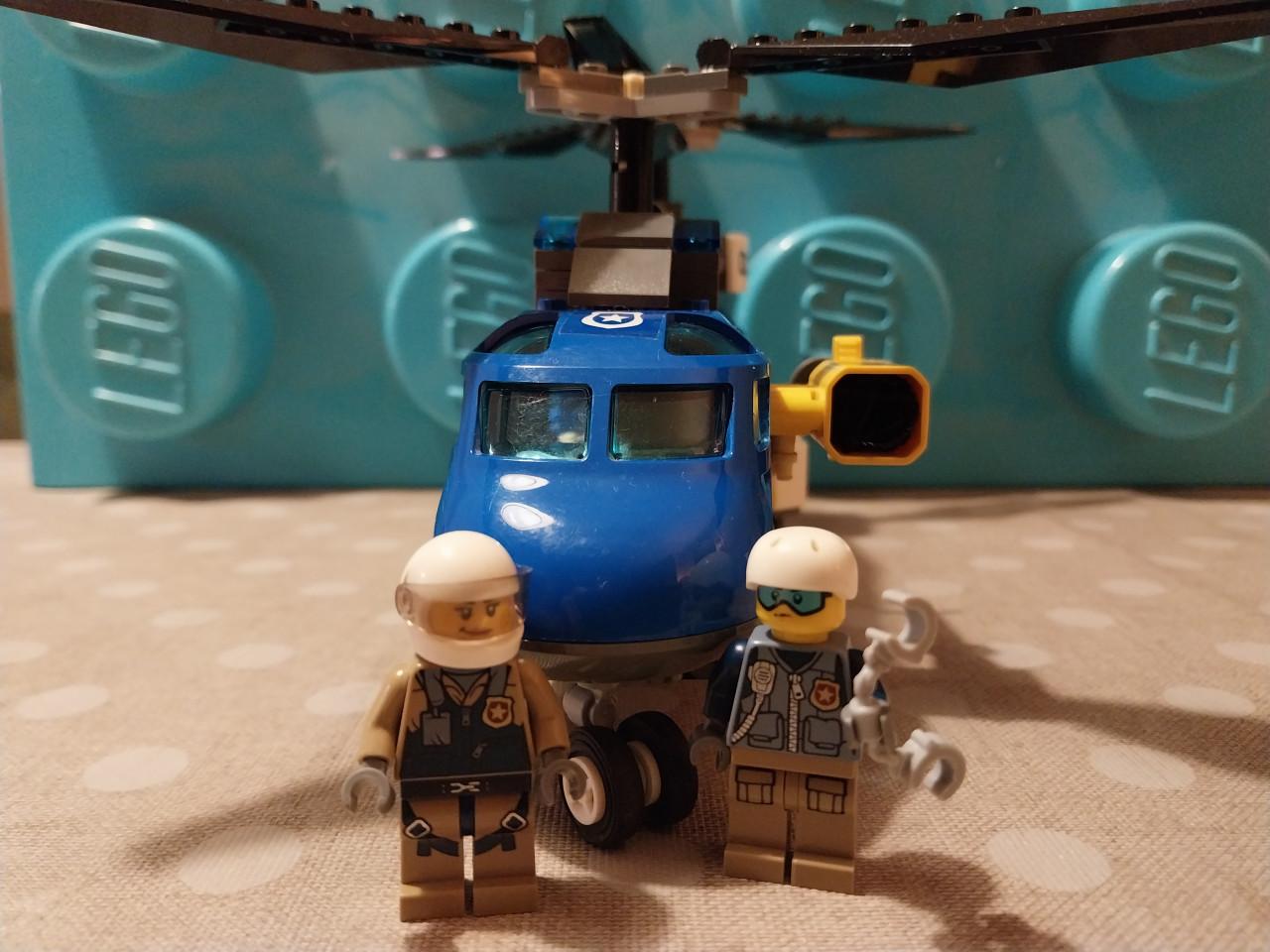 Leuk voor de Sinterklaas !! , Politie helikopter set 60173