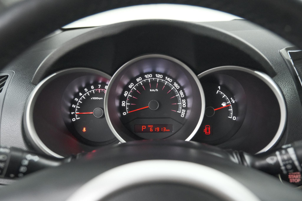 Kia Venga 1.6 cvvt summer edition | trekhaak | camera | navigatie