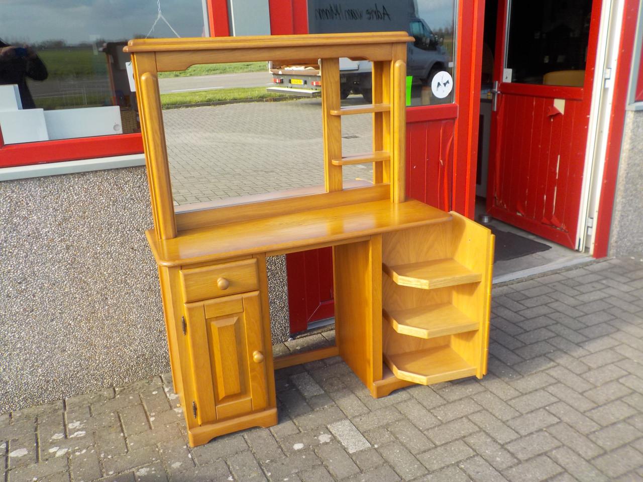 Massief eiken kaptafel met spiegel in zeer goede staat 2 delig