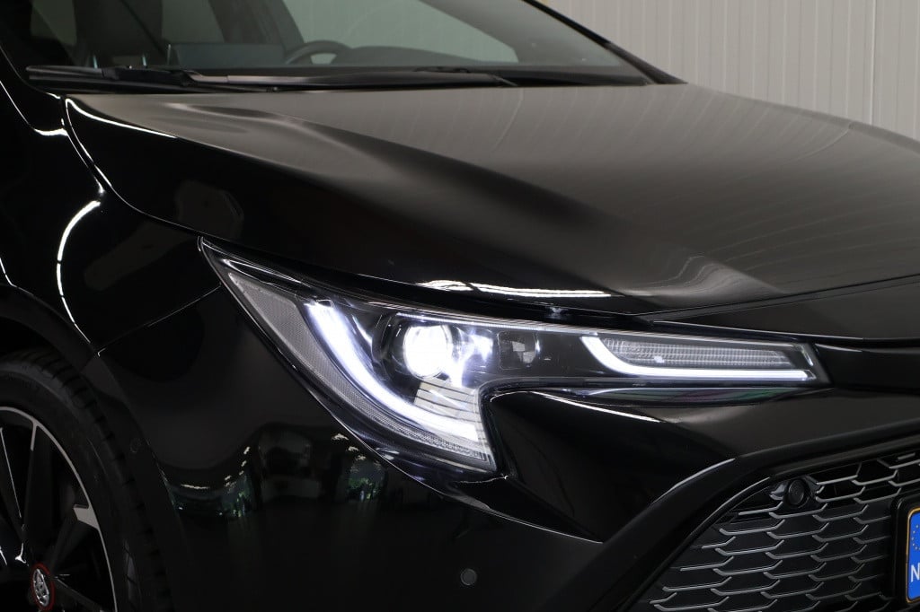 Toyota Corolla Touring Sports 2.0 hybrid gr-sport plus