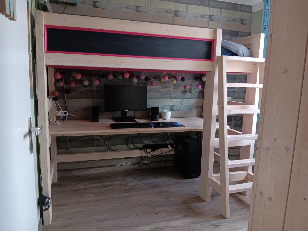 Steigerhouten Hoogslaper