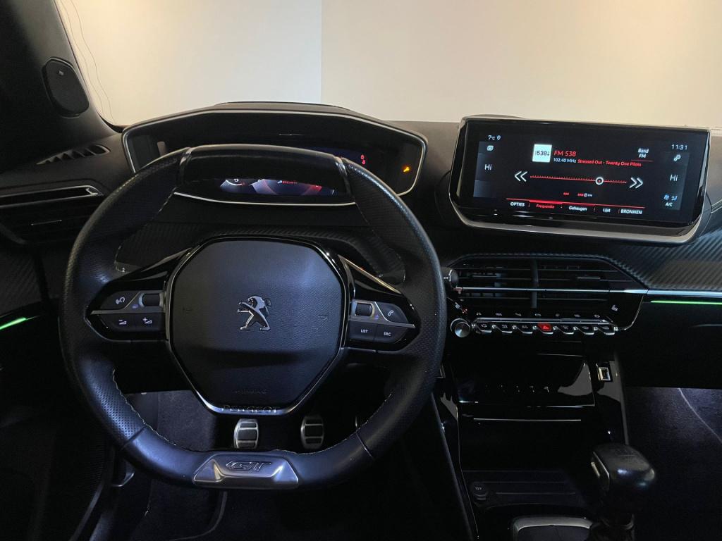 Peugeot 2008 1.2 puretech gt-line