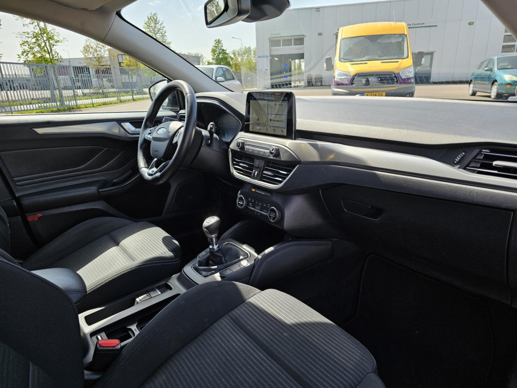 Ford Focus wagon 1.0 ecoboost titanium business
