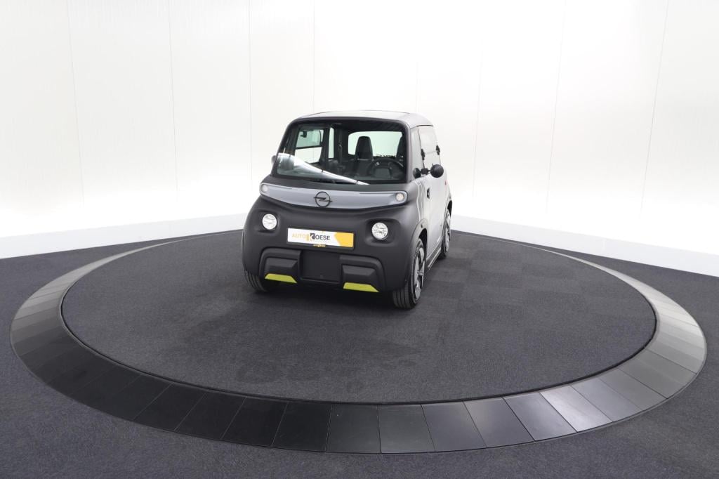 Opel Rocks-e base | vanaf 16 jaar | panoramadak | led | ventilatie | two-to