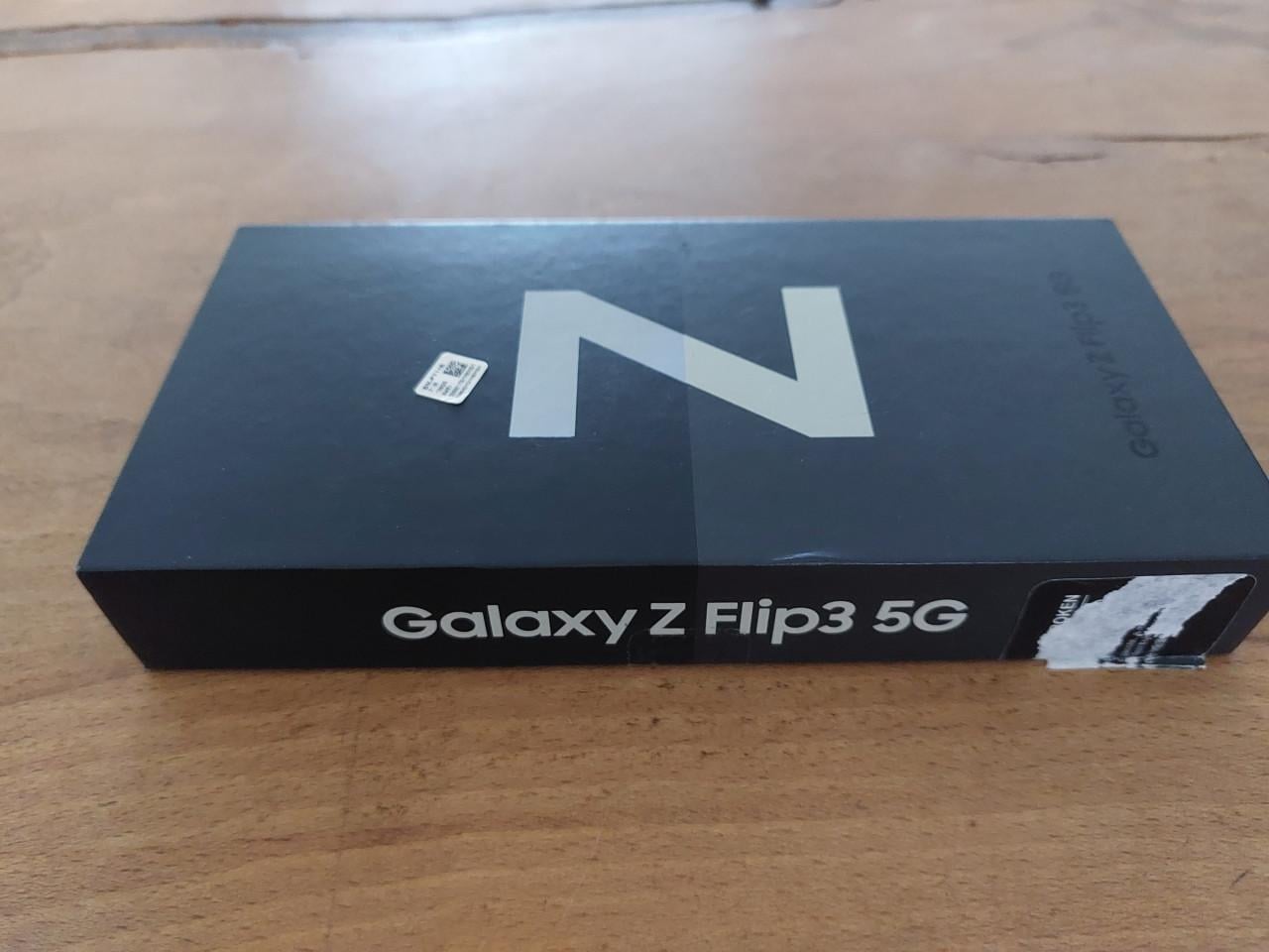 Galaxy Z Flip3 5G