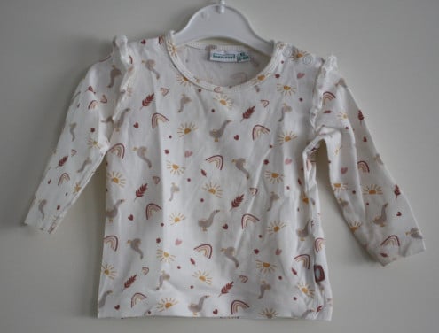 Creme kleurig shirt met zon gans renboog maat 62