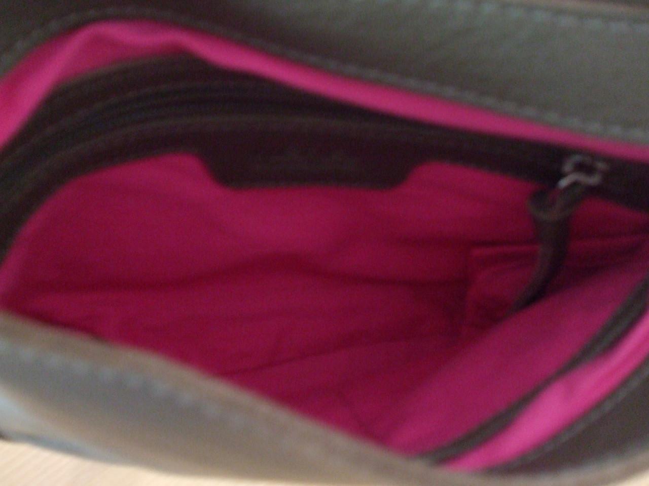 Te koop leuke schoudertas.(nieuw).