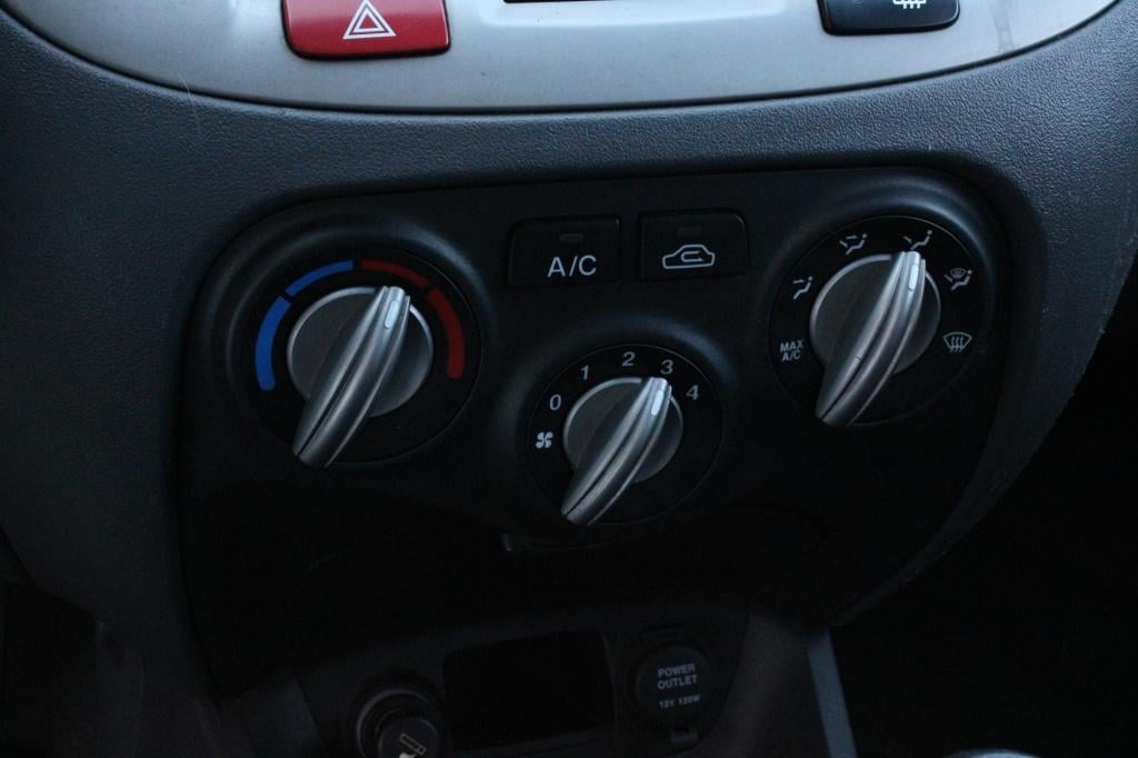 Kia Rio 1.4 x-tra meeneemprijs