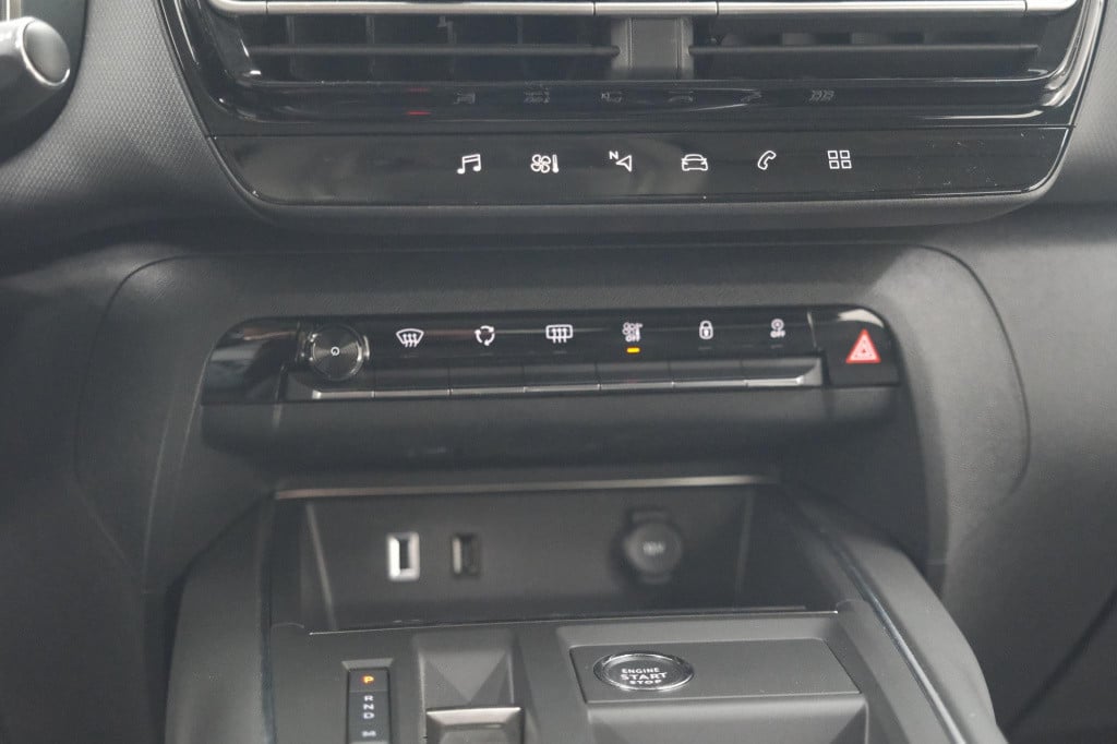 Citroen C5 Aircross 1.2 hybrid 136 e-dcs7 plus | camera | navigatie | parke