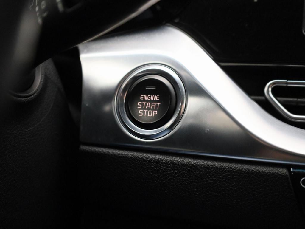 Kia Niro 1.6 gdi hybrid dynamicplusline | automaat | parkeer sensoren | sto