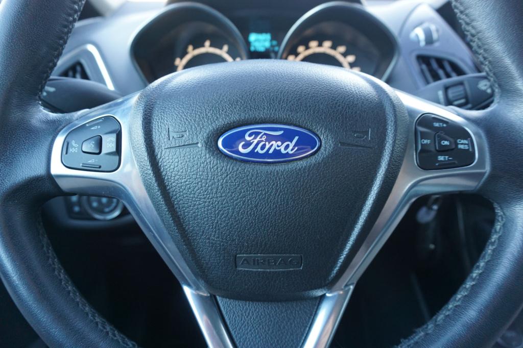 Ford B-max 1.6 ti-vct titanium automaat - climate / navi / cruise / parkeer