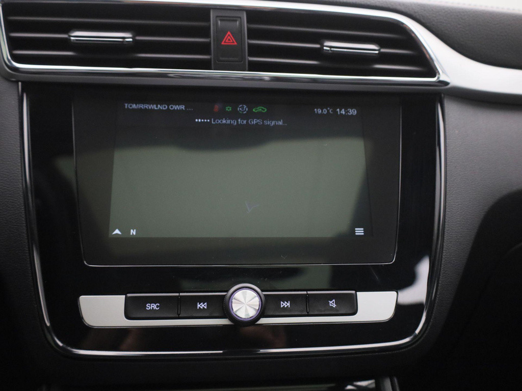 MG Zs-ev luxury 45 kwh automaat | panoramadak | leder | navigatie | airco |