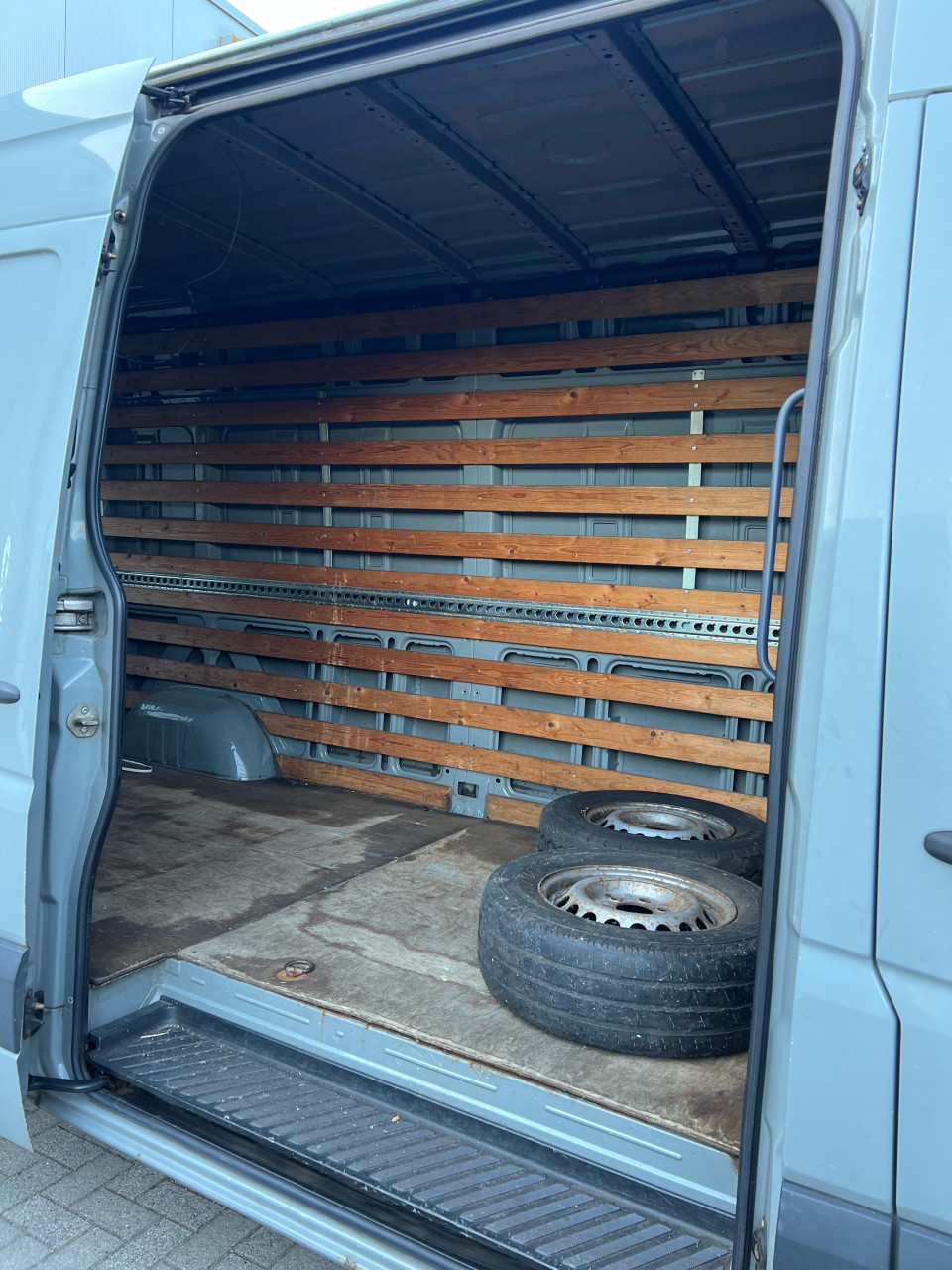 Mercedes-Benz Sprinter 318 3.0V6 182.929KM