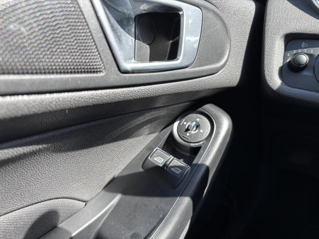 Ford Fiesta 1.0 style