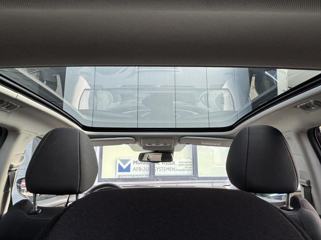 Nissan Qashqai 1.3 dig-t design edition | trekhaak | panoramadak | apple ca