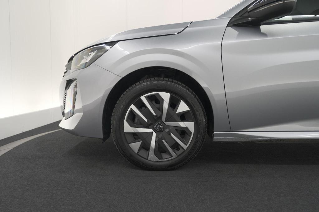 Peugeot 208 1.2 hybrid 110 e-dcs6 style | trekhaak | allseason banden | app