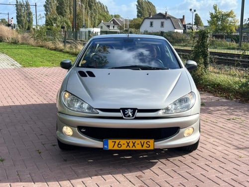 Peugeot 206 CC 1.6-16V - ROLAND GARROS - MOOI AUTO - APK 11/26