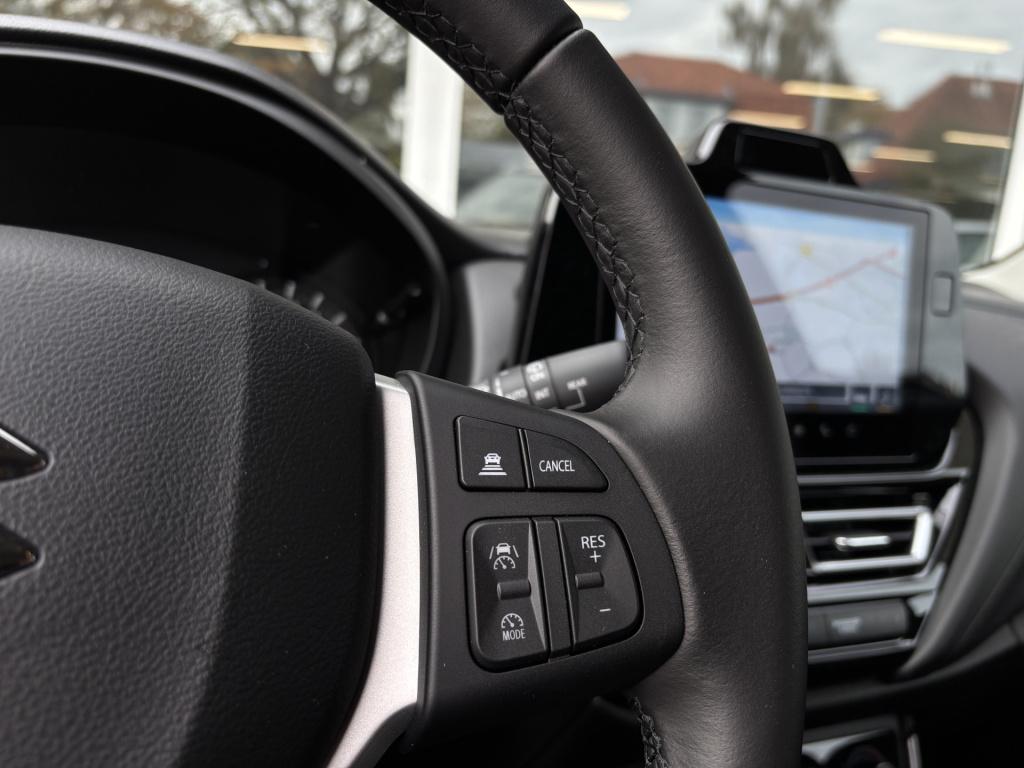 Suzuki Sx4 S-cross style 1.4 boosterjet smart hybrid