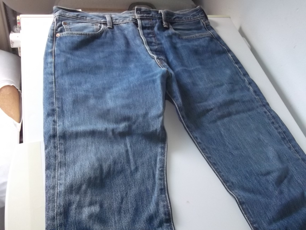 2 Vintage Levi 501 spijkerbroeken