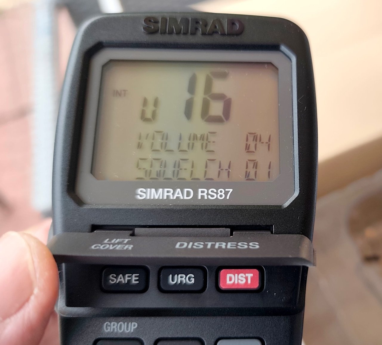 VHF SIMRAD RS87 DSC - NIEUW