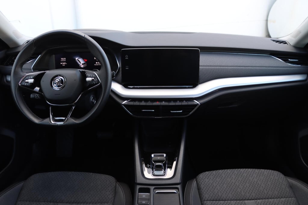 Skoda Octavia combi 1.4 tsi iv style 204pk dsg6