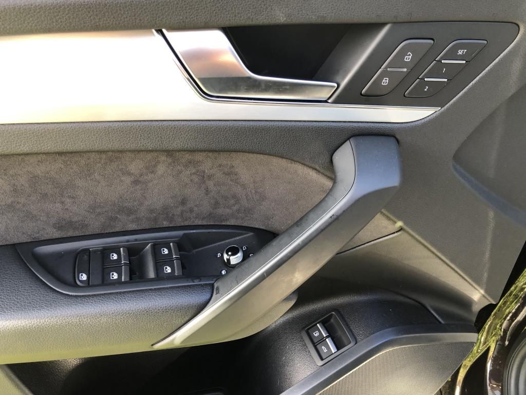 Audi Q5 55 tfsi e q. comp.