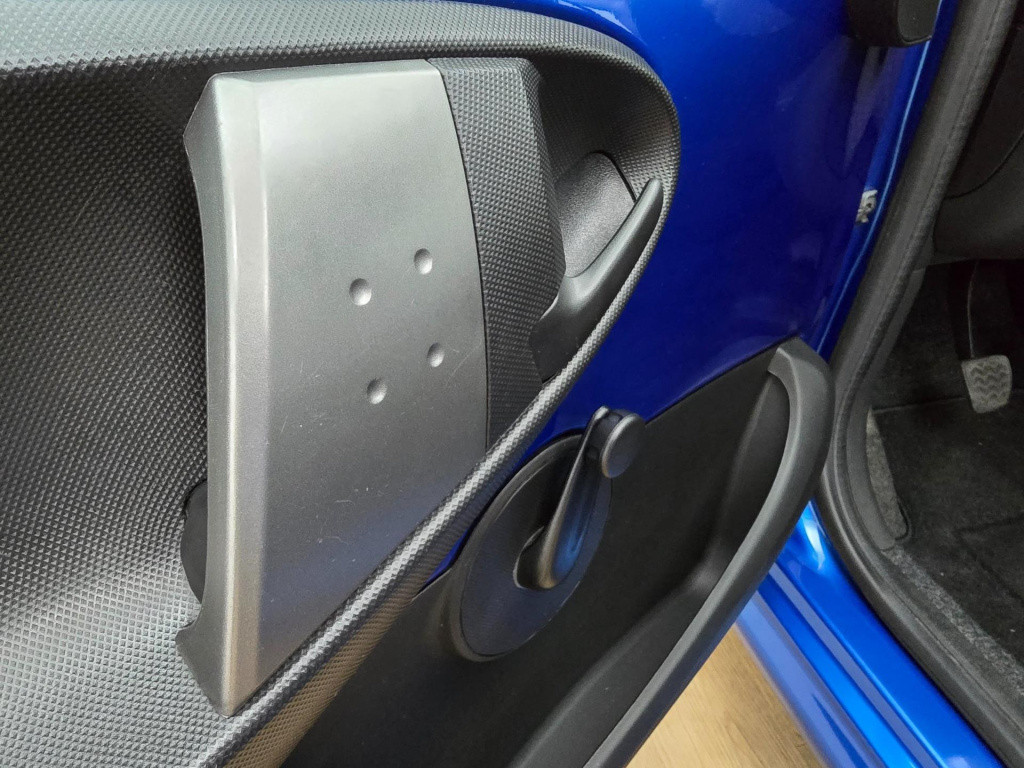 Peugeot 107 occasion 1.0 access accent met airco en 5 deurs uitvoering | tw