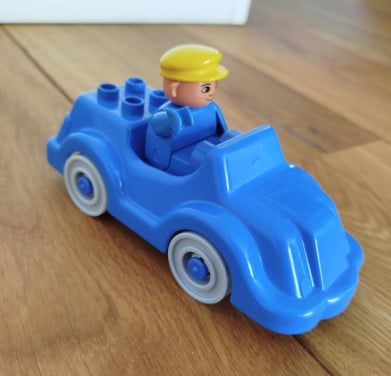 DUPLO AUTO MET BESTUURDER