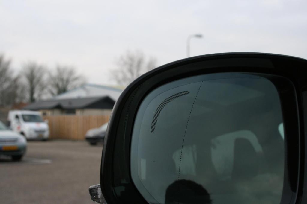 Volvo XC60 2.0 t6 plug-in hybrid awd plus black edition / nieuw / model 202