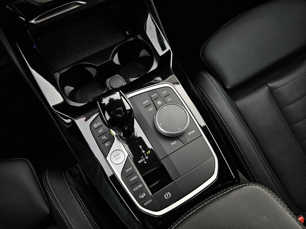 BMW X3 xdrive30e high executive m-sport | pano | acc | head-up | rijklaar i
