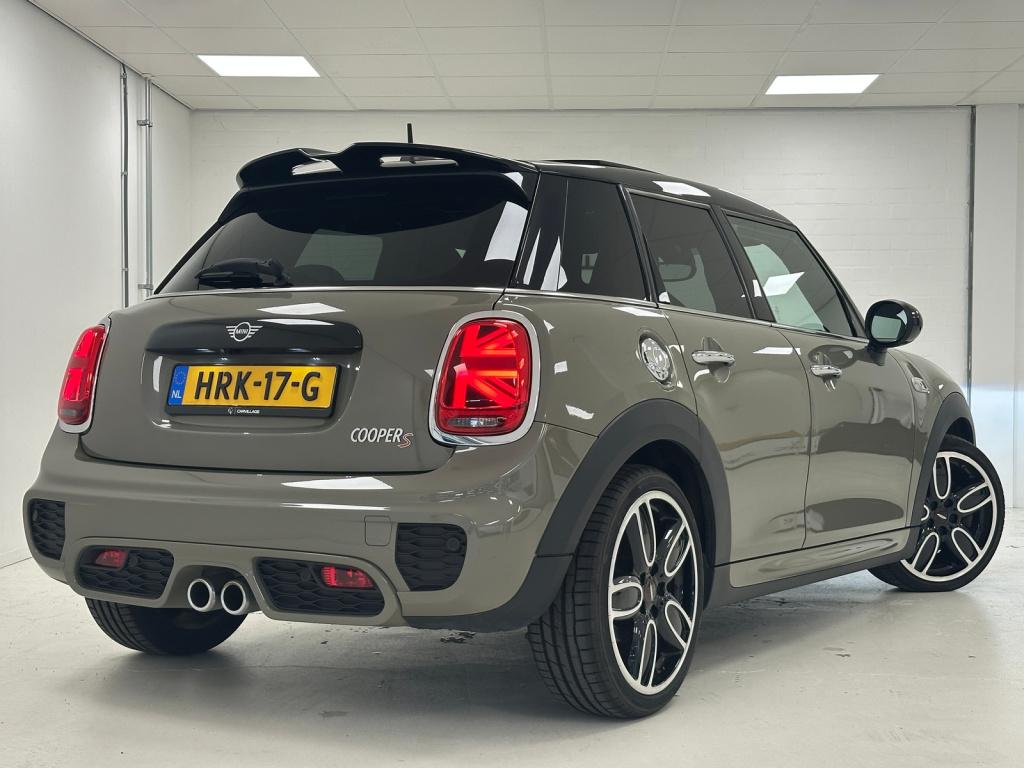 Mini 5-deurs 2.0 cooper s jcw | emerald grey | harman/kardon | yours interi
