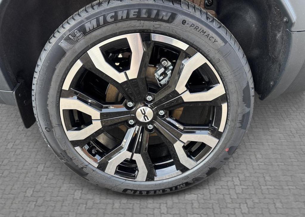 Dacia Bigster 1.8 hybrid 155 limited edition - demo / stoel & stuurverwarmi