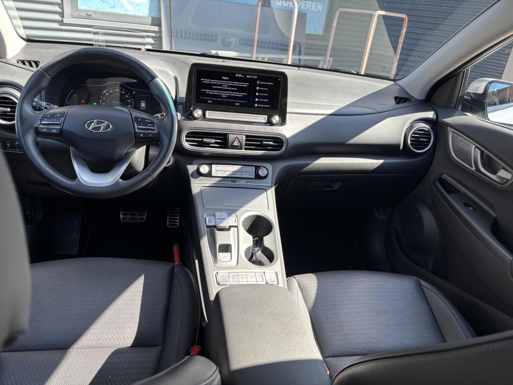 Hyundai Kona ev limited 64 kwh