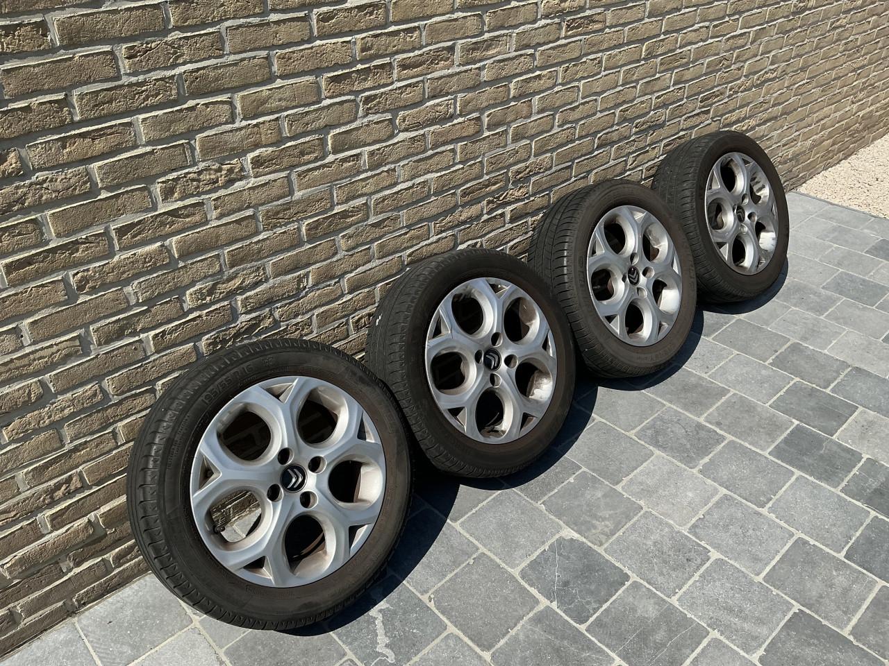 LM velgen met banden C3 Citroën origineel met Michelin banden