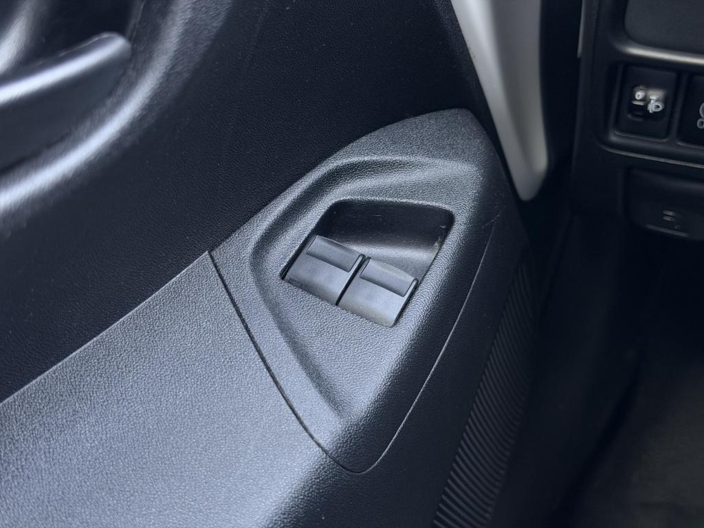 Peugeot 108 1.0 e-vti active | bt | radio | airco