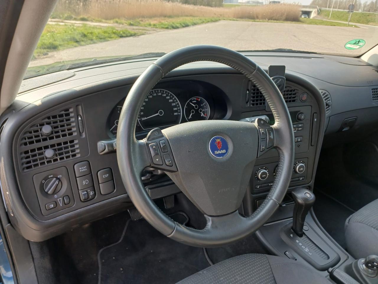 Saab 9-5 Estate 2.3T Linear Business