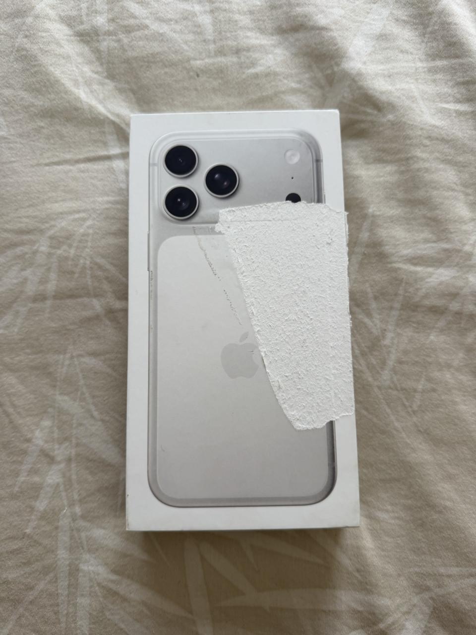 APPLE iPhone 17 Pro Max -5G - 256GB - Silver - GESEALD -