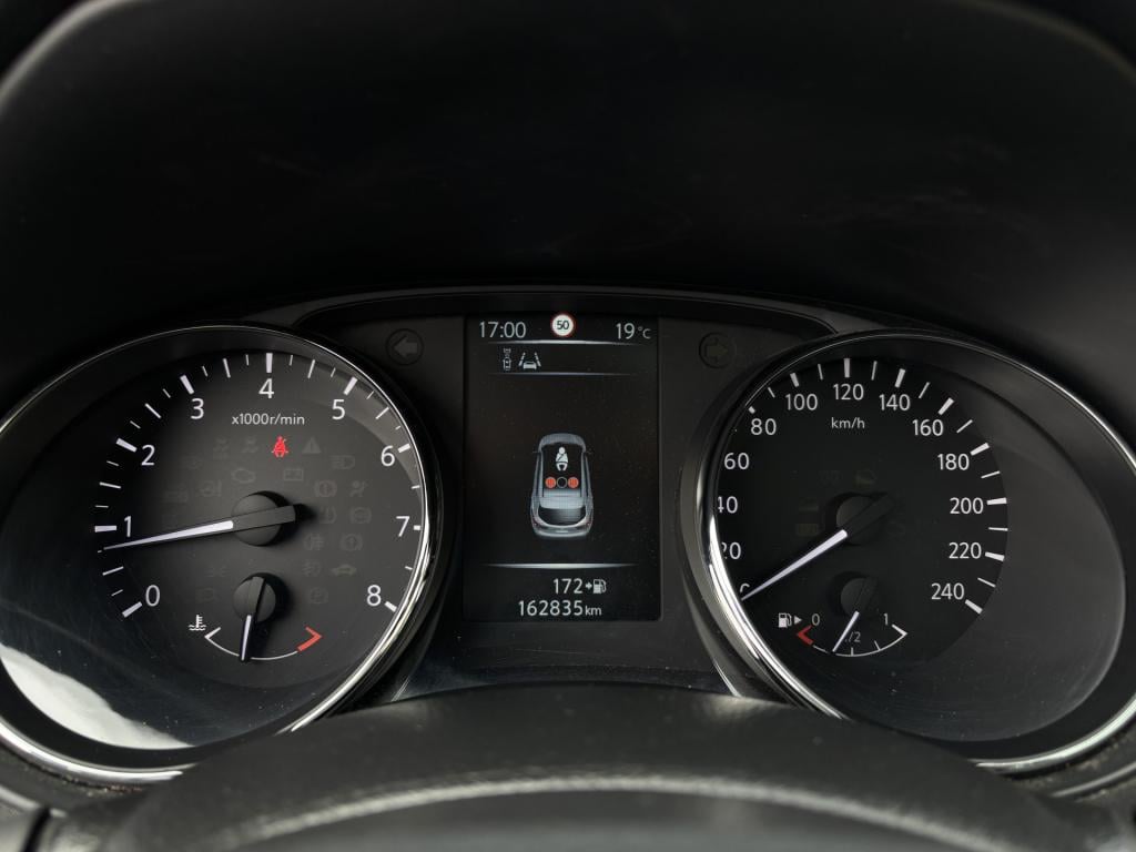 Nissan Qashqai 1.6 n-connecta | 164pk | 1500kg trekgewicht | 360* camera | 