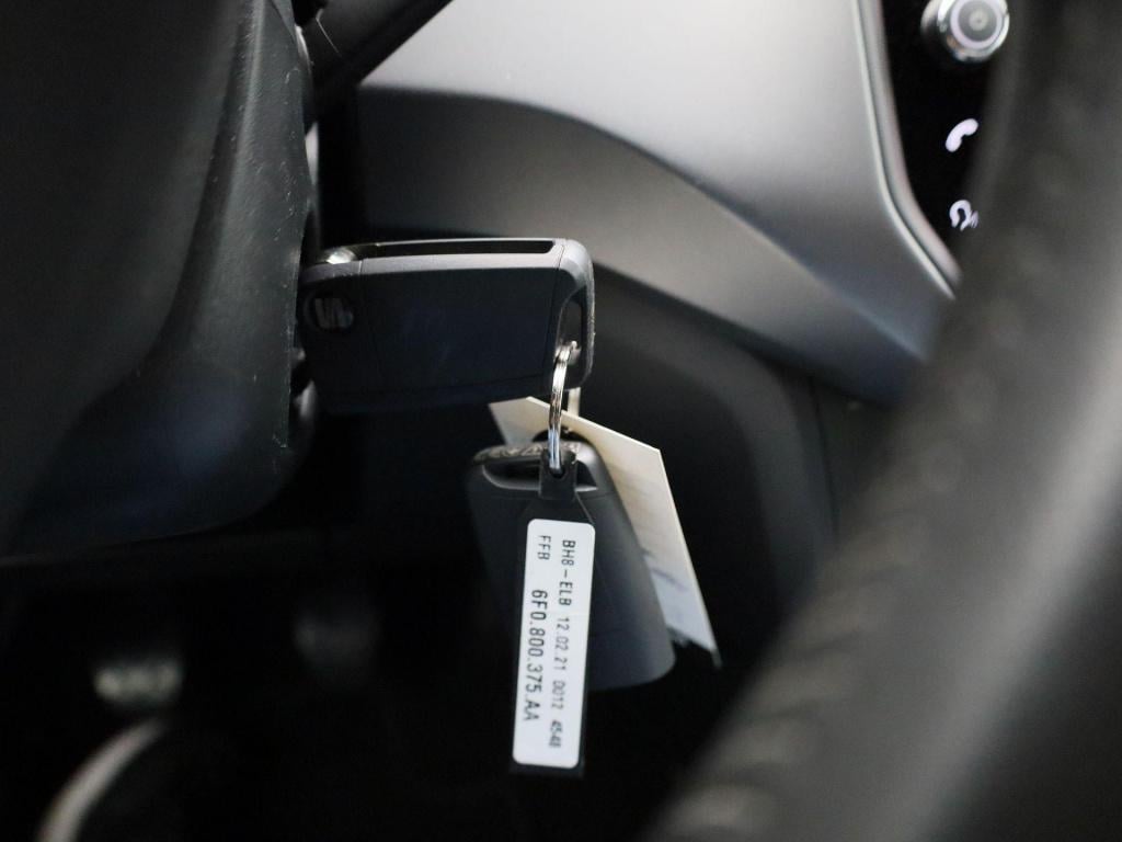 Seat Ibiza 1.0 tsi style business intense | navigatie | climate control | p