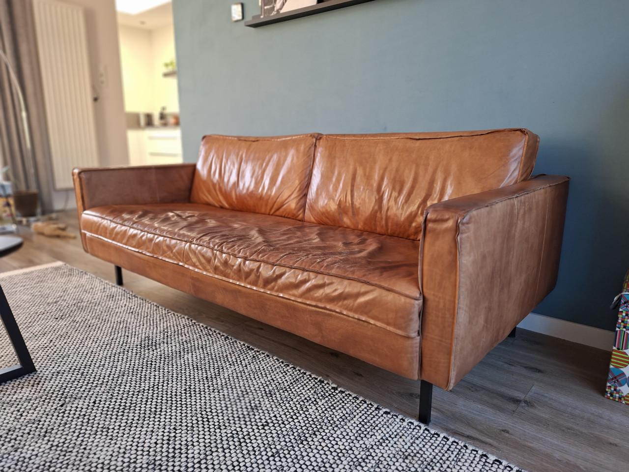 Leren bank (evt. + bijpassende loveseat).