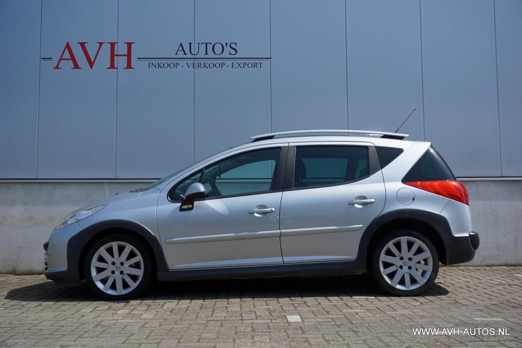 Peugeot 207 sw outdoor 1.6 vti xs