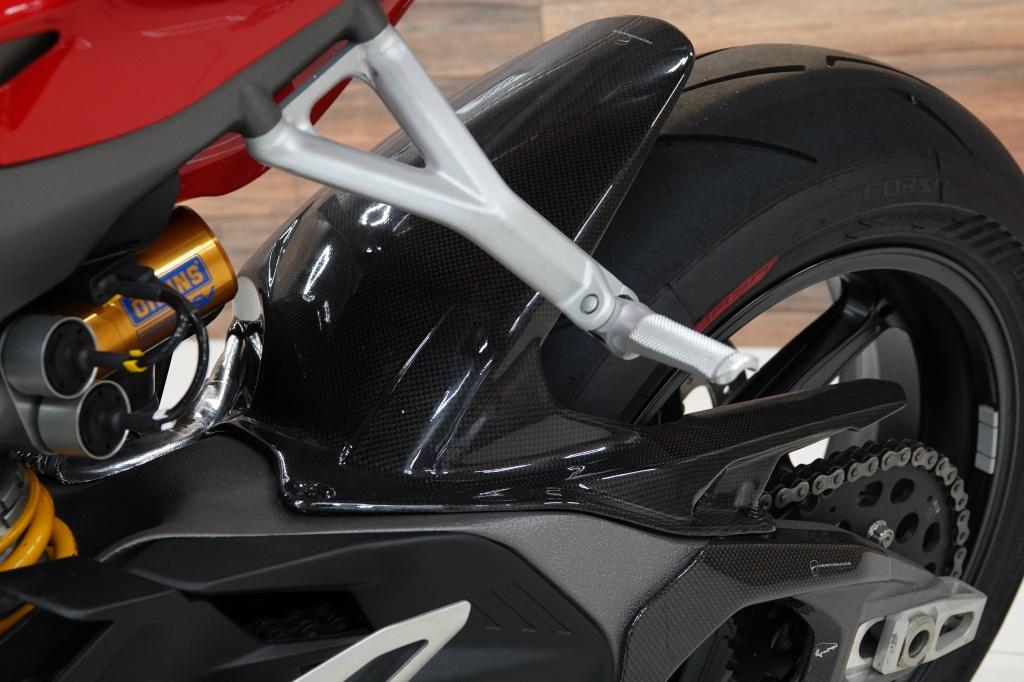 Ducati Streetfighter tour v4 s | akrapovic | carbon |